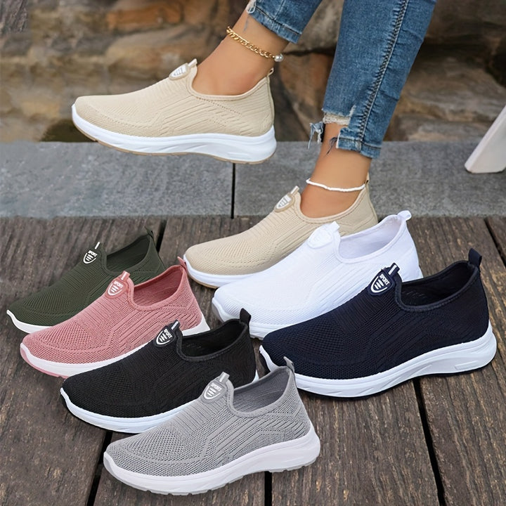 Veloura - Ademende effen slip-on modeschoenen
