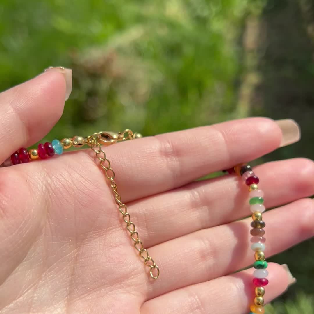 Halsketting met natuurlijke steenparels