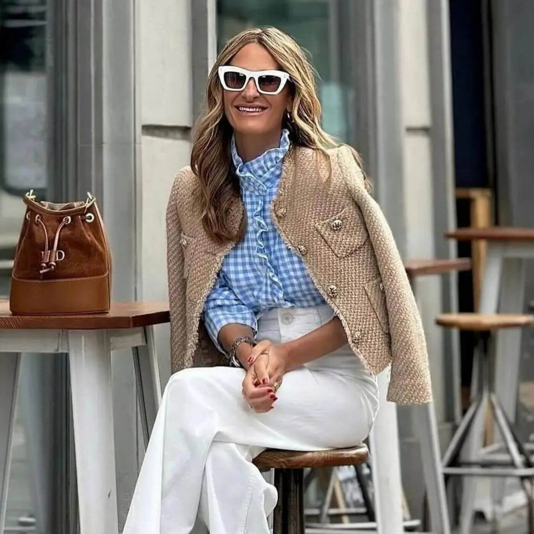 Lola™ Tweed Jas met Gouden Knopen – Stijlvol, Comfortabel & Tijdloos